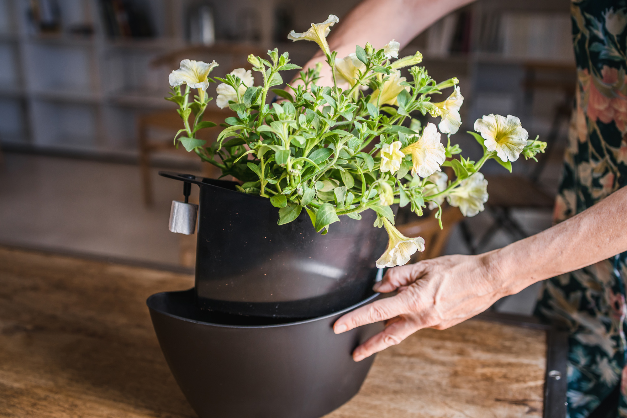 CitySens 3-Pack Wall Planters with Textile Covers and Self-Watering – Black Vertical Planter Set - Image 12