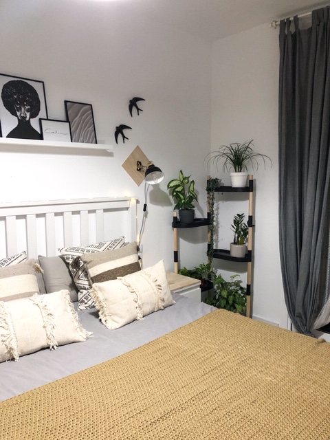 CitySens Modular Plant Shelf – Black 4-Tray Indoor Vertical Gardening Shelf