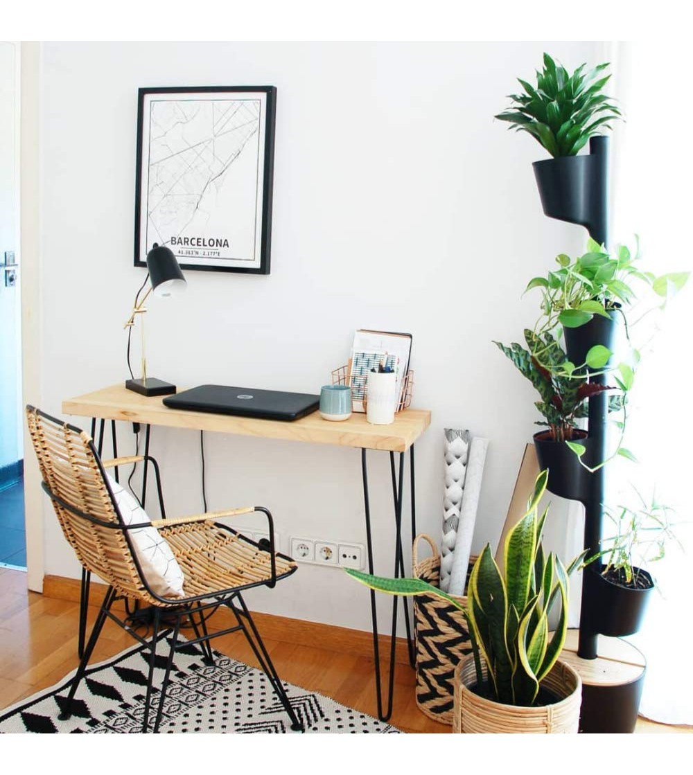 CitySens Vertical Planter – Black 4 Pots Manual Watering - Image 3