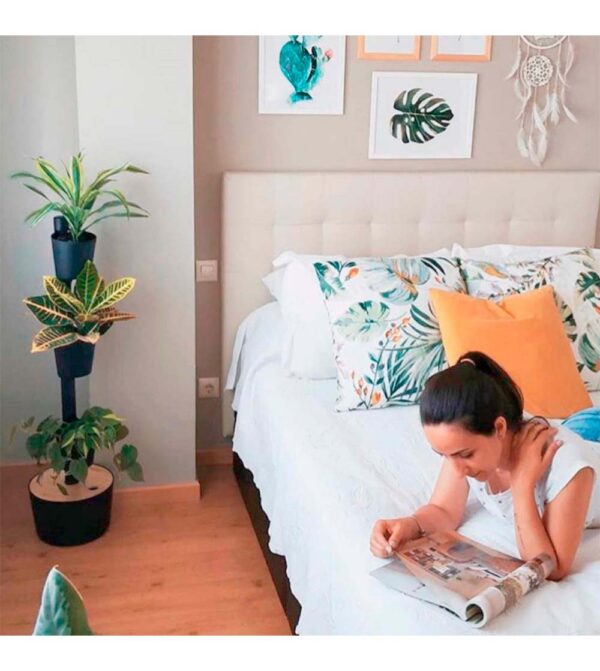 CitySens Vertical Planter – Black 3 Pots Manual Watering