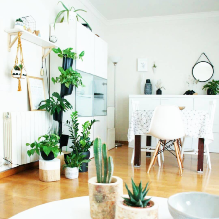 CitySens Vertical Planter – Black 4 Pots Manual Watering - Image 4